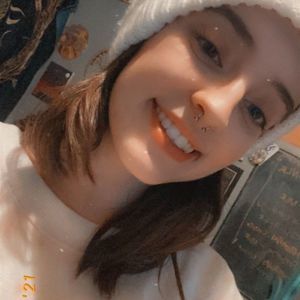 Meet your Posher, Abigail